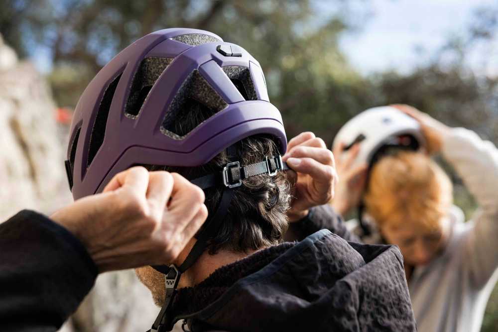 Alpinistinis šalmas Beal Indy - Violetinė