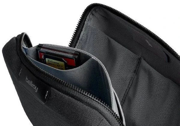 Bellroy Tech Kit Compact – mobiliųjų priedų organizatorius (juodas)