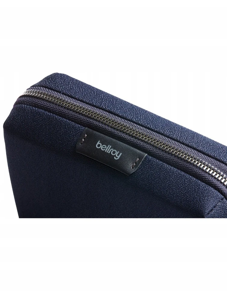Bellroy Tech Kit Compact – mobiliųjų priedų organizatorius (tamsiai mėlynas)