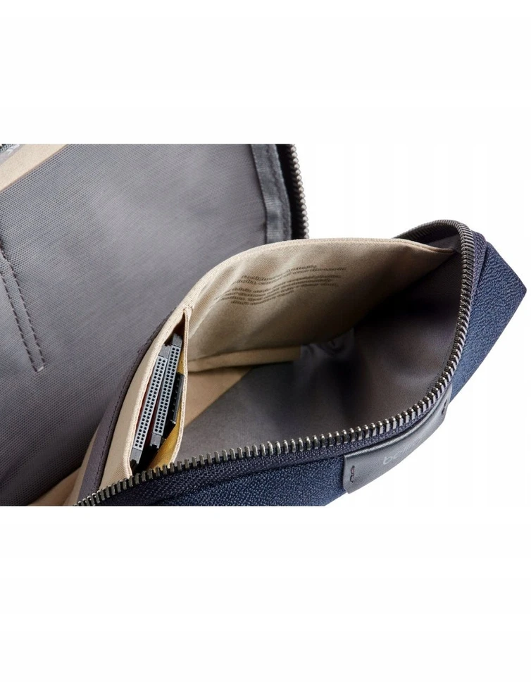 Bellroy Tech Kit Compact – mobiliųjų priedų organizatorius (tamsiai mėlynas)