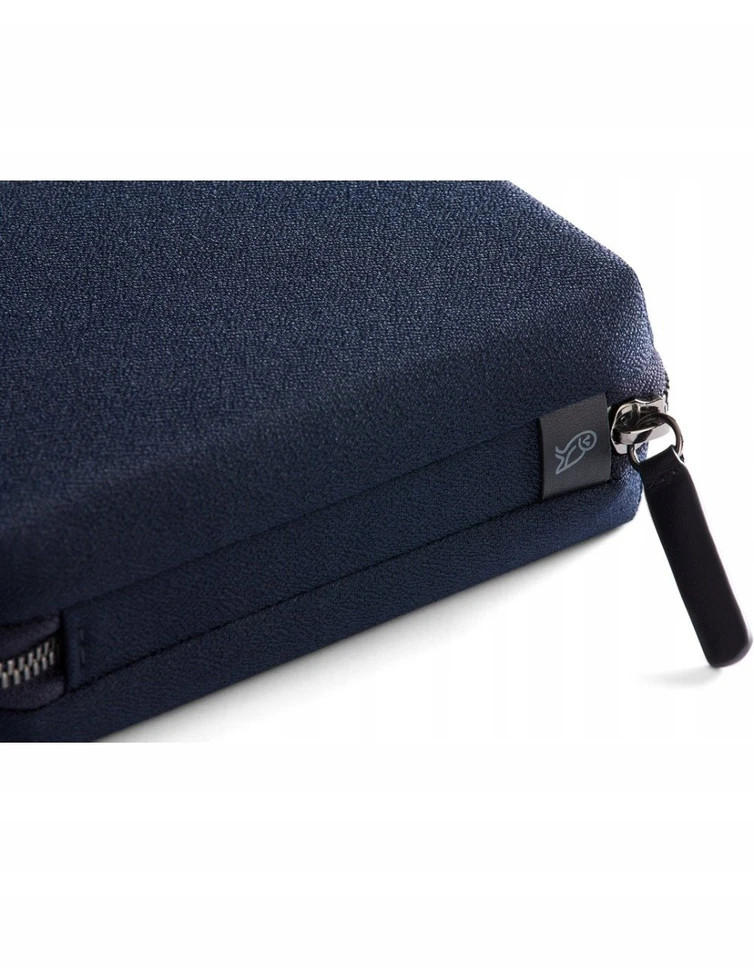 Bellroy Tech Kit Compact – mobiliųjų priedų organizatorius (tamsiai mėlynas)