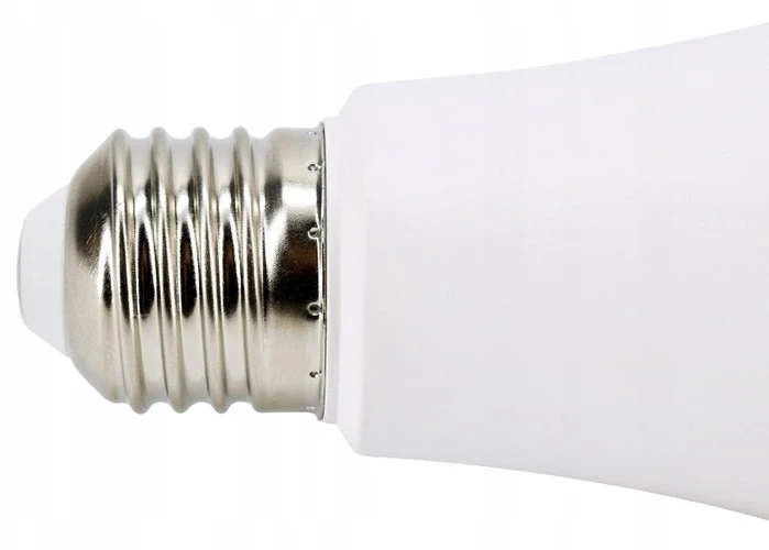 Bemko 11W LED lemputė, E27, 4000K, 220°, su šviesos jutikliu