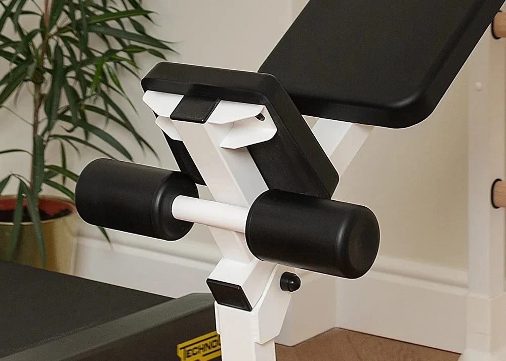 BenchK Gimnastikos kopėčios + metalinis skersinis + lygiagretės + suoliukas balta