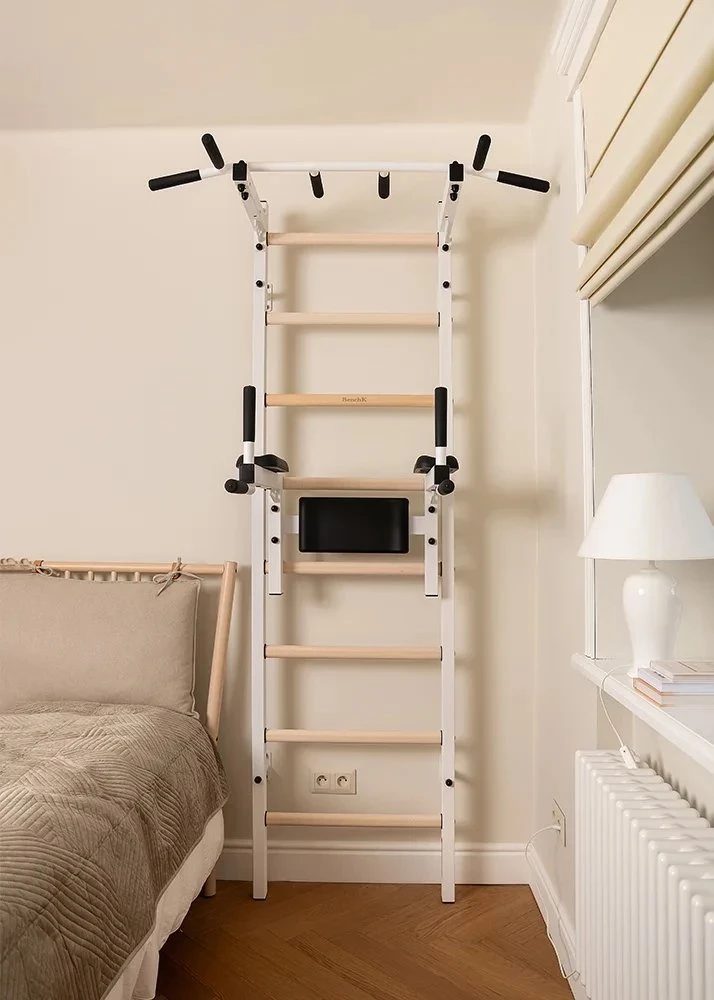 BenchK Gimnastikos laipteliai + metalinė juosta + porankiai su atrama, balti