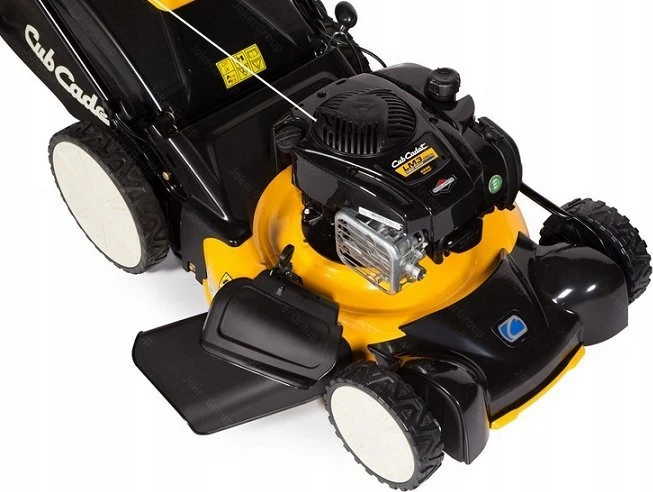 Benzininė savaeigė vejapjovė Cub Cadet Benzininė vejapjovė LM3 CR53S szer.53 cm- su diskų įtaisu