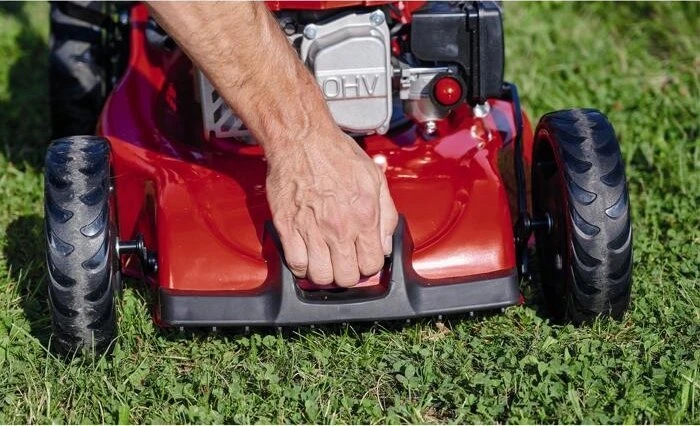 Vejapjovė Einhell GC-PM 51/3 S HW-E Li; benzininė savaeigė