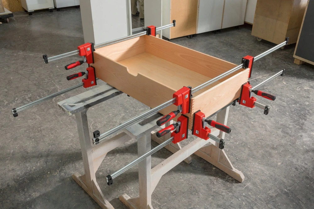 Korpusiniai spaustuvai BESSEY REVO KREV 2000x95mm