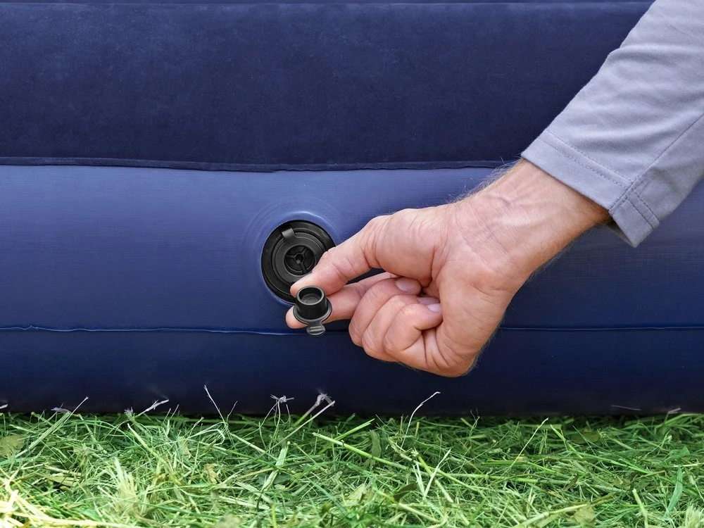 Bestway Air Mattress Queen pripučiamas čiužinys su įmontuota pompa 203x152 67226