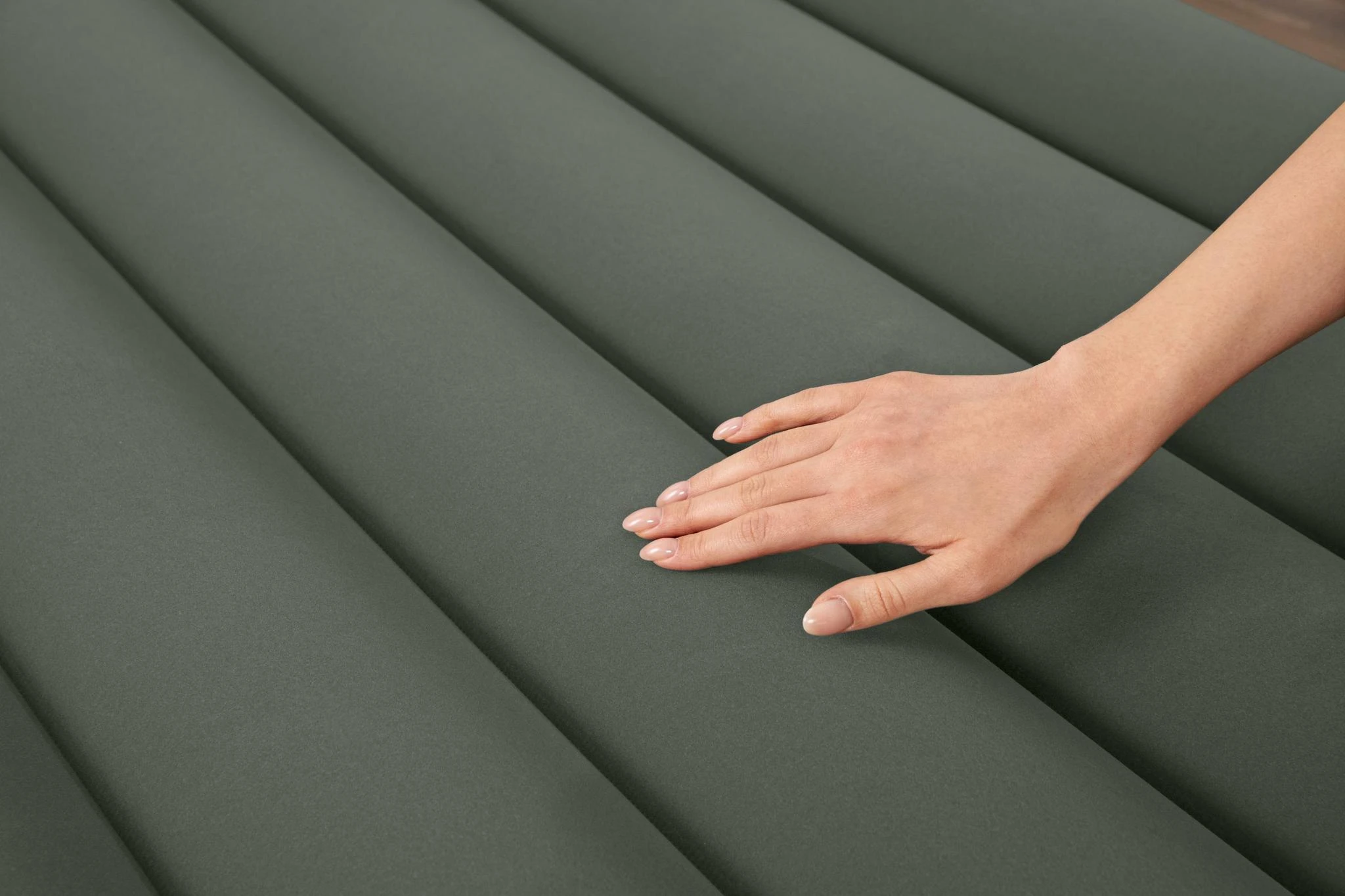 Bestway Pripučiamas čiužinys Tritech Airbed Queen su integruota pompa 67930 2.03m x 1.52m x 30cm