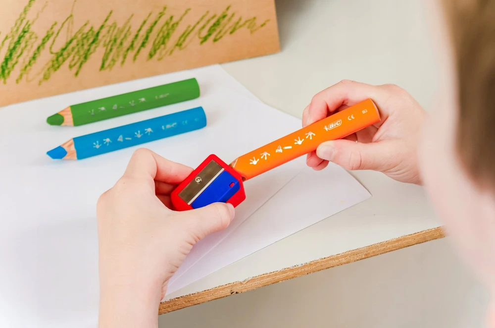Bic Kredelės daugiafunkcinės 6 spalvų su drožtuku