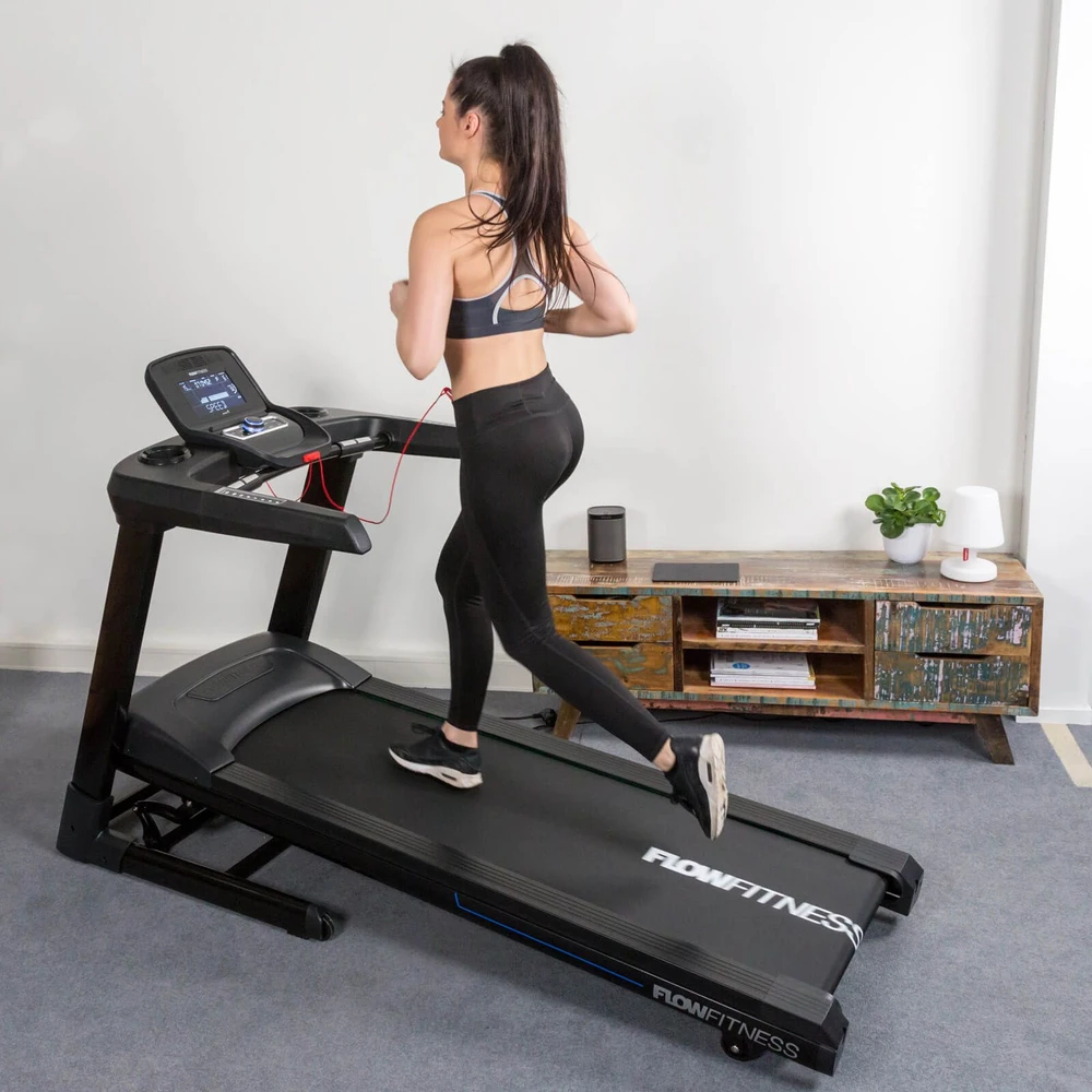 Flow Fitness Perform T2i FFP19502 Elektrinis bėgimo takelis