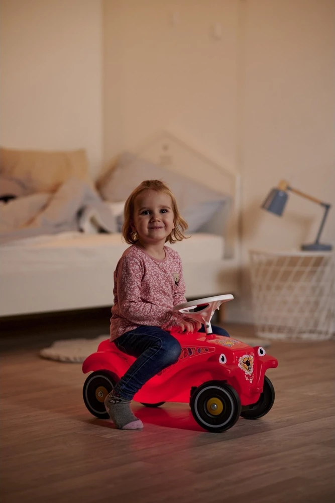 BIG Bobby Car Classic važiuoklis su garsiniu signalizatoriumi ir švytėjimu