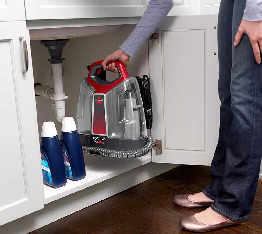Dulkių siurblys „Bissell“ dėmių valiklis „SpotClean ProHeat“, veikiantis su laidiniu varikliu, rankinis, plovimo funkcija, 330 W, raudonas/titanas, garantija 24 mėn.