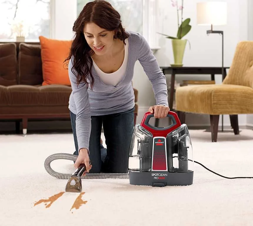Dulkių siurblys „Bissell“ dėmių valiklis „SpotClean ProHeat“, veikiantis su laidiniu varikliu, rankinis, plovimo funkcija, 330 W, raudonas/titanas, garantija 24 mėn.