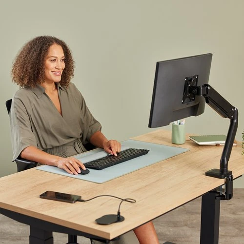 Biurko Fellowes Lizdas įmontuotas Biurko 230V USB-A,USB-C juoda