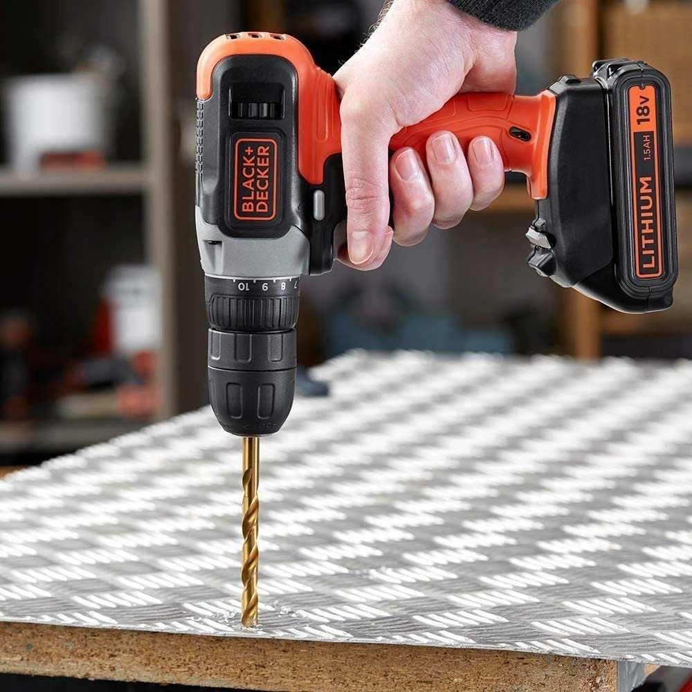 Black & Decker Akumuliatorinis gręžtuvas-suktuvas BCD001C1-QW, 18V, 1x1,5 Ah