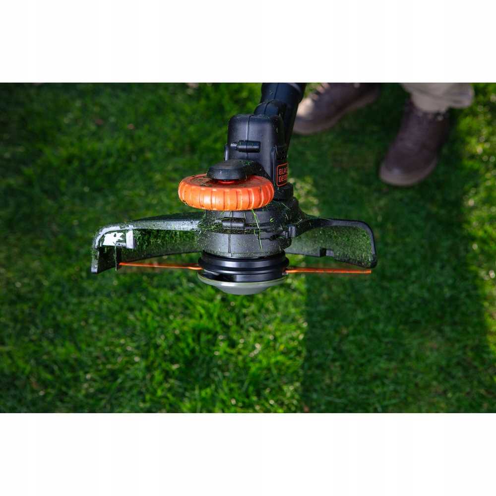 Black & Decker Juodas & Decker Akumuliatorinė žoliapjovė su 25 cm ašmenimis, 18V, Juodas & Decker [BCSTR918D1-QW] 2,0Ah