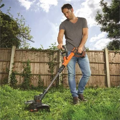 Black & Decker žoliapjovė STC1840EPC POWER COMMAND, 18V, 1x4,0Ah