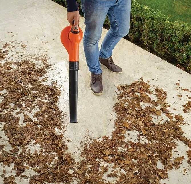 Akumuliatorinis lapų pūstuvas Black & Decker POWERCOMMAND GWC1820PCB-XJ; 18 V (be akumuliatoriaus ir pakrovėjo)