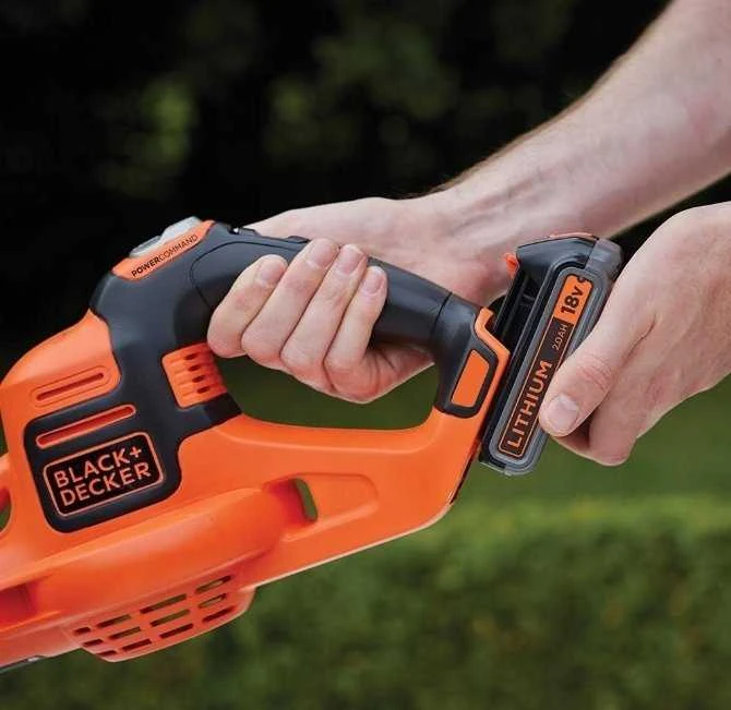 Akumuliatorinis lapų pūstuvas Black & Decker POWERCOMMAND GWC1820PCB-XJ; 18 V (be akumuliatoriaus ir pakrovėjo)