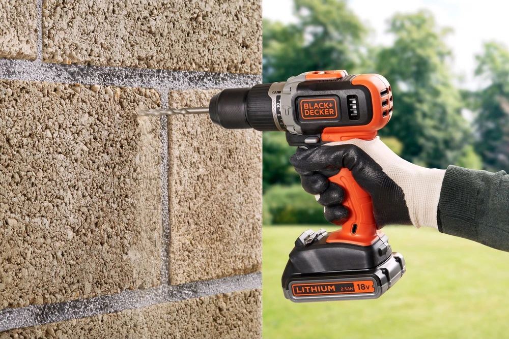 Akumuliatorinis gręžtuvas Black&Decker BCD003MEM2K-QW,18V, 2x2,5Ah