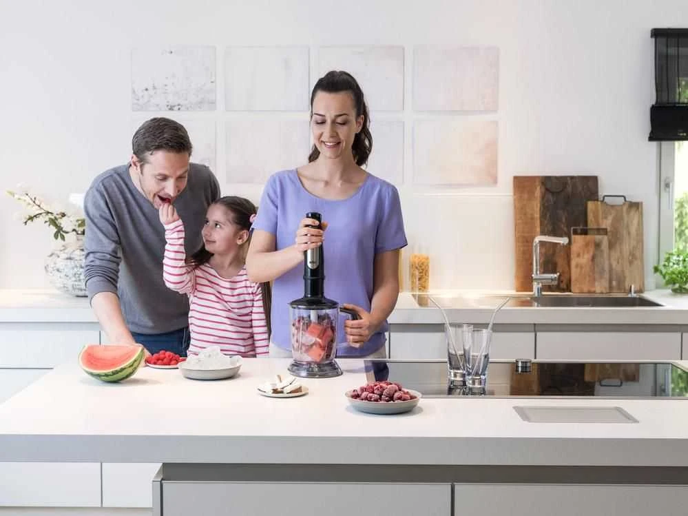 Braun MultiQuick 7 MQ 7045X 1,25 L Panardinamas maišytuvas Juoda, Nerūdijančiojo plieno 1000 W