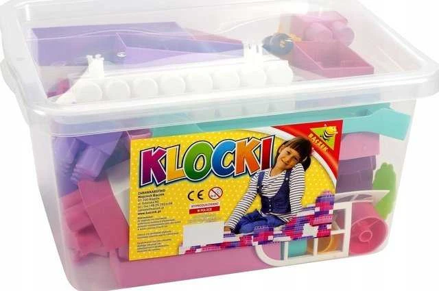 Blczek Tupiko Blokai konteineryje