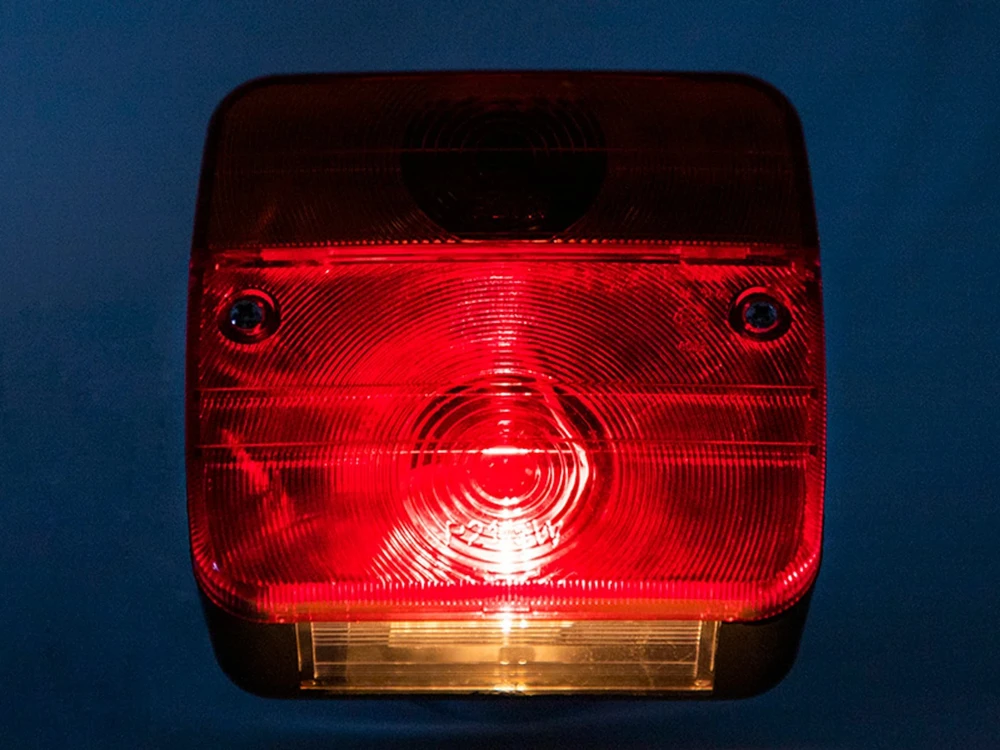 Blow Automobilio priekabos lempa