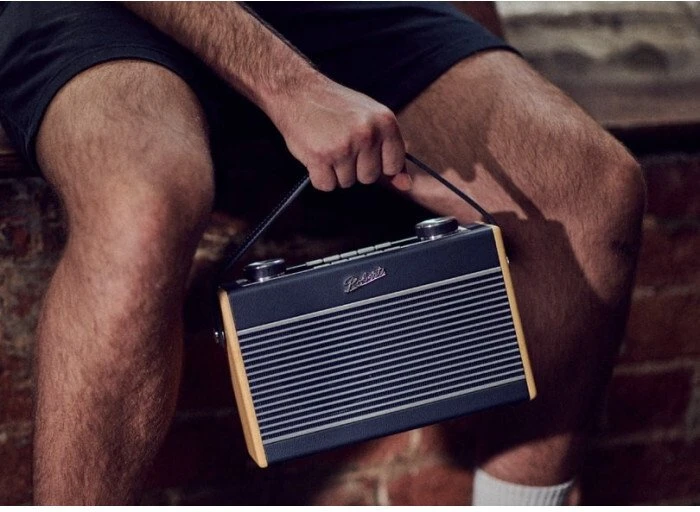 Roberts Radio Rambler Max tamsiai mėlyni