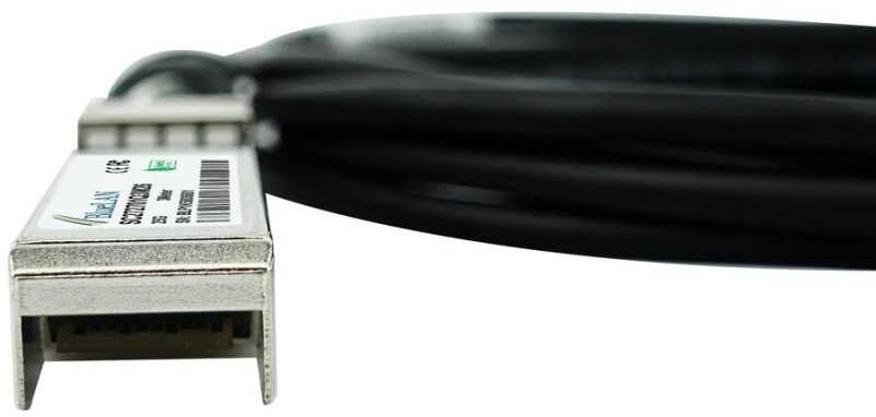 Šakotuvas BlueOptics BlueOptics SFP-H25G-CU1M-BL kabelis InfiniBand / światłowodowy 1 m SFP28 Juodas