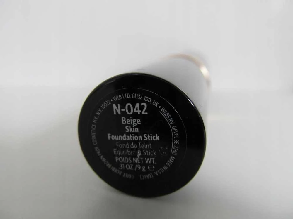 Bobbi Brown Skin Sviestmedžių aliejumi Full Cover Foundation Stick W-058 Golden Natural, 9 g