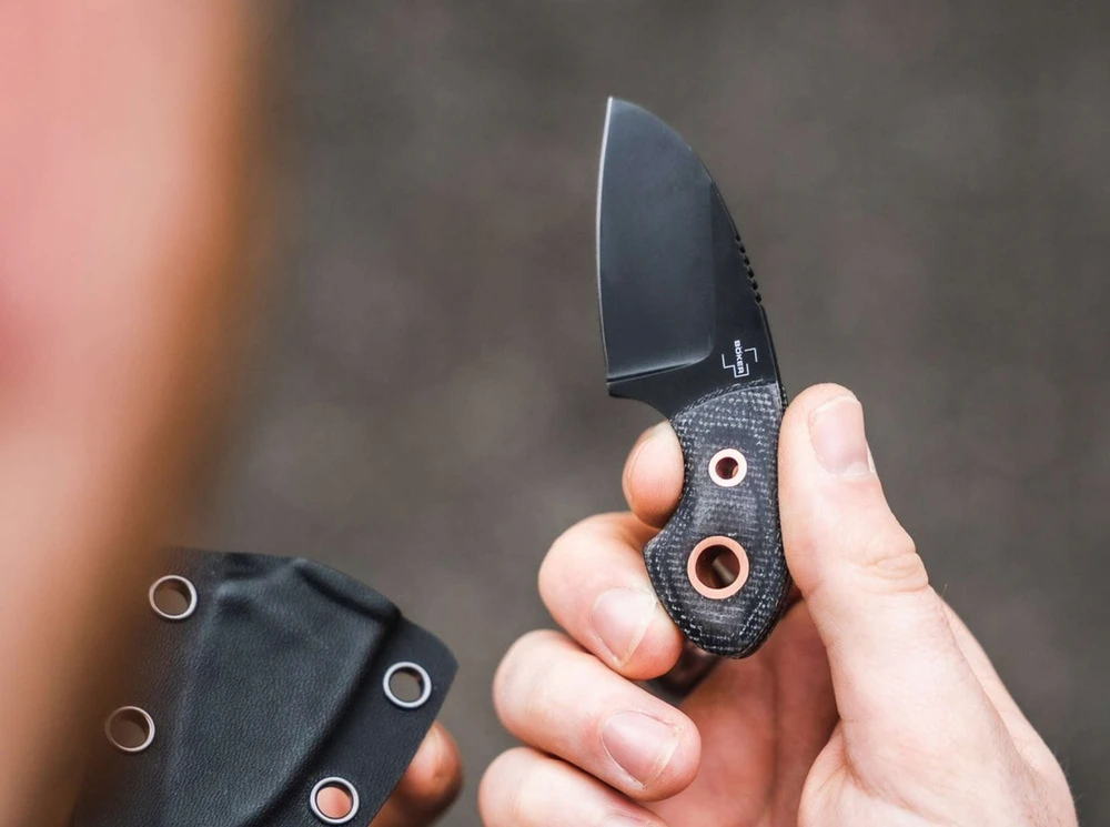 Boker Nóż Bker Plus Gnome visas juodas varis