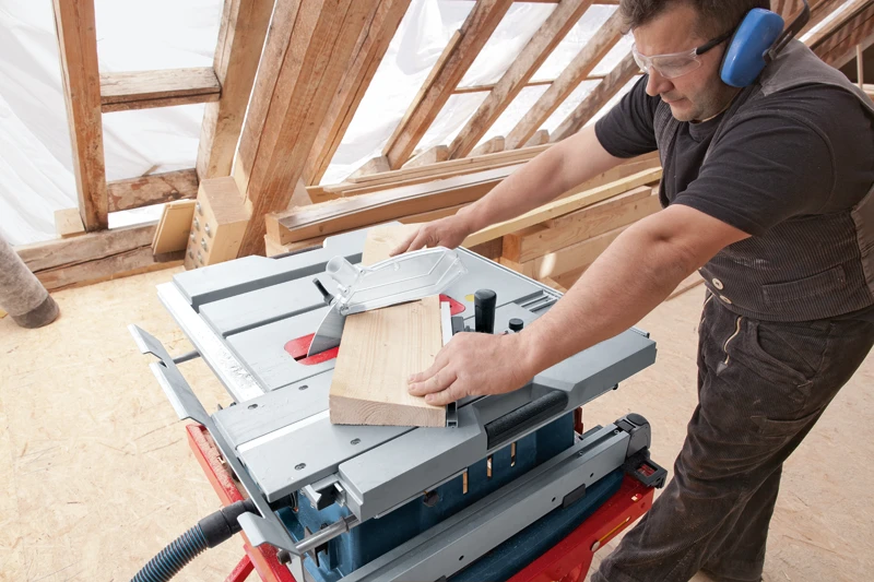 Bosch Stacionarios pjovimo staklės GTS 10 XC