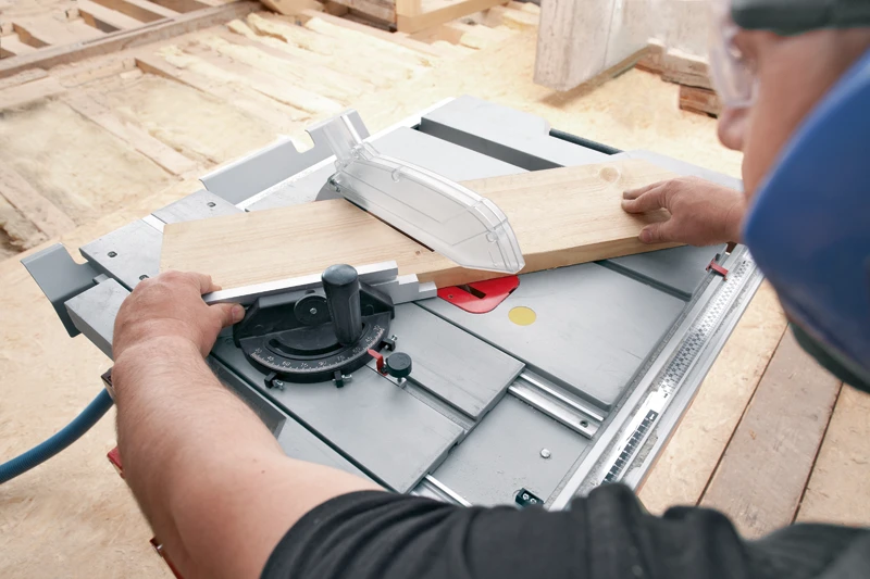 Bosch Stacionarios pjovimo staklės GTS 10 XC