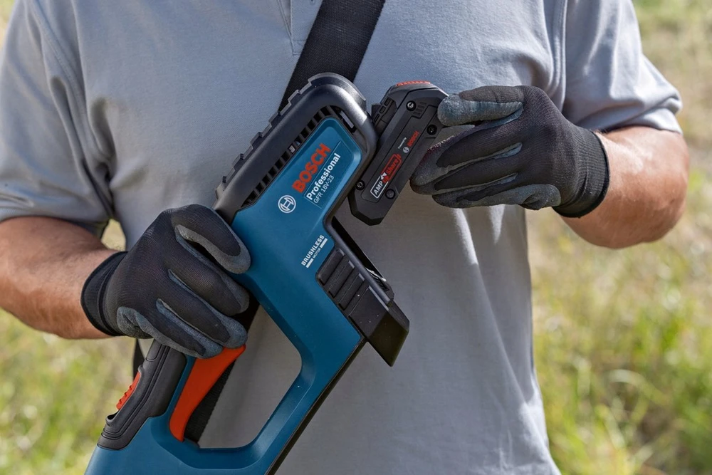 Akumuliatorinė žoliapjovė Bosch GFR 18V-23 PRO, be akumuliatoriaus ir kroviklio