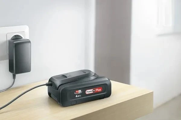 Bosch akumuliatorius PBA 18V PowerPlus 4,0Ah HG