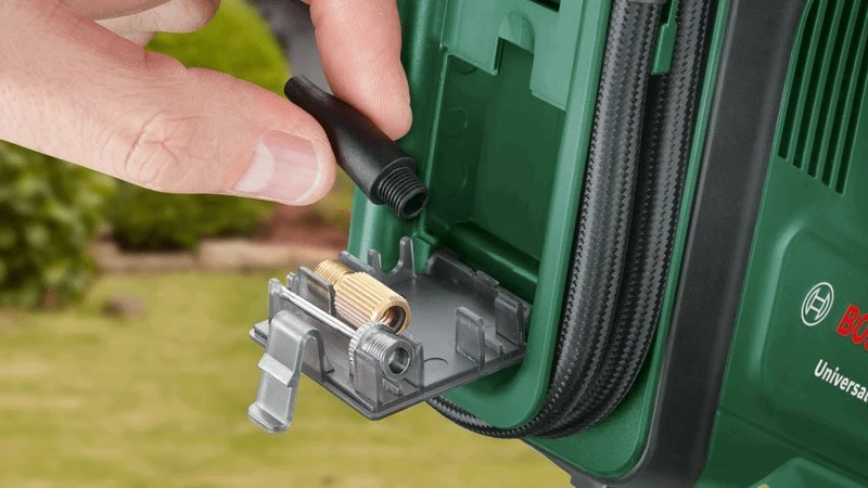 Akumuliatorinis oro pompa Bosch UniversalPump 18V be akumuliatoriaus ir kroviklio