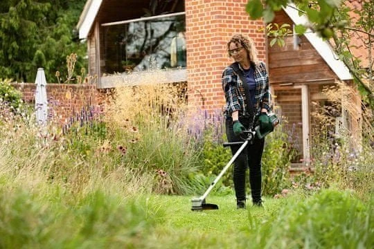 Bosch Advanced GrassCut 36V-33 Akumuliatorinis žolės pjovimo trimeris (Be akumuliatoriaus ir kroviklio)