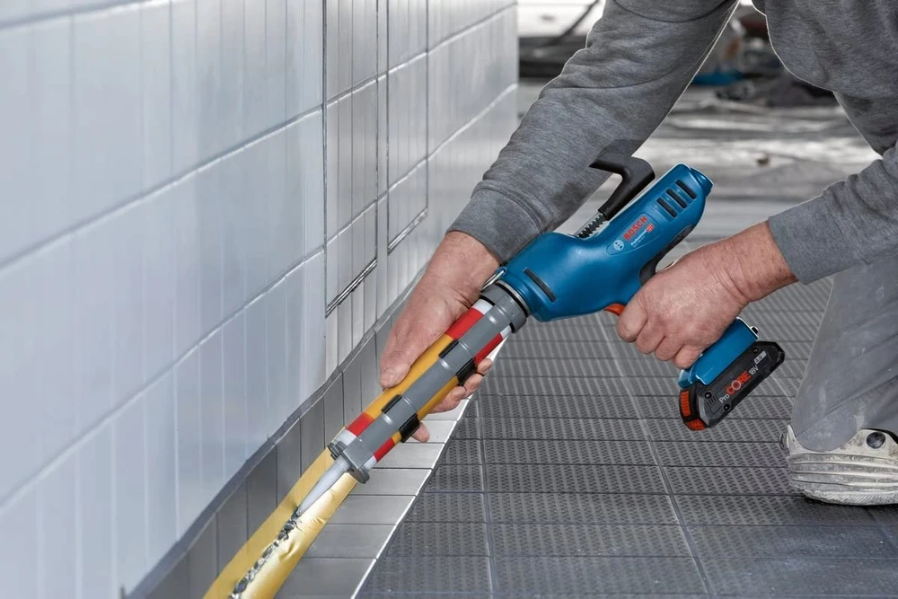 Bosch GCG 18V-310, C be akumuliatoriaus ir kroviklio