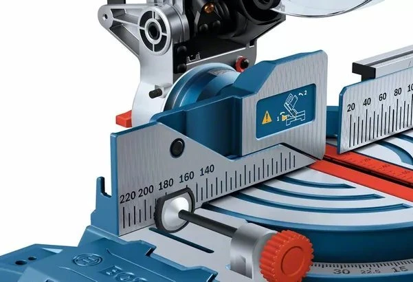 BOSCH Skersinio pjovimo staklės GCM 254 1750W