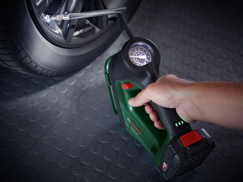 Bosch Bosch universalus siurblys 18V, dviratis, automobilis, universalus, 10,3 bar, 30 l/min, Žalias, plastikas, guma, 0 - 150 psi