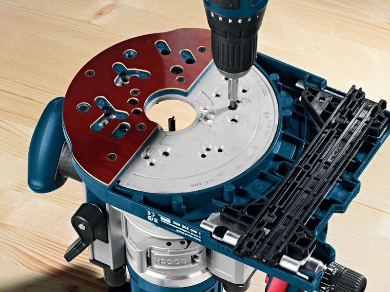 Bosch Kreipiančiosios liniuotės adapteris FSN OFA
