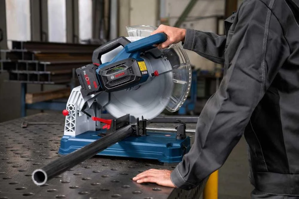 Bosch GCD 18V-355 Solo, CT