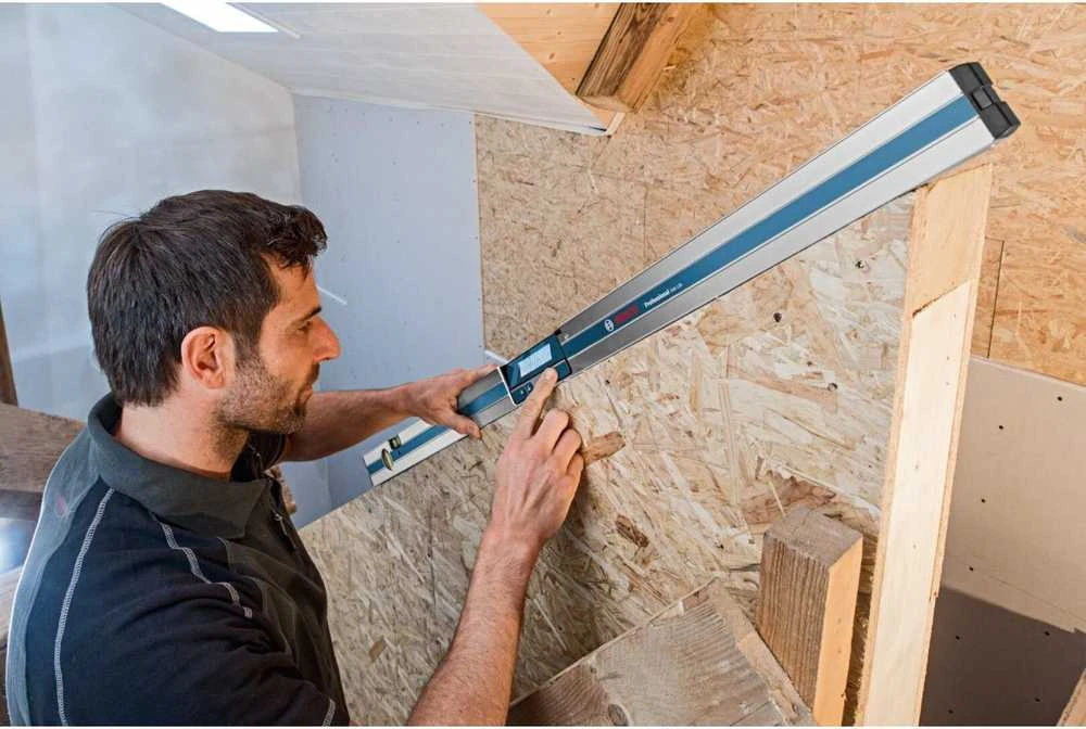 Bosch Skaitmeninis posvyrio matuoklis GIM 120 Prof.