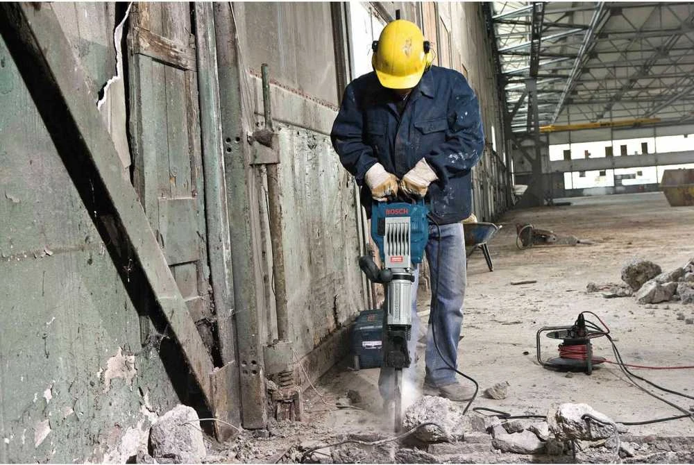Atskėlimo plaktukas Bosch GSH16-28