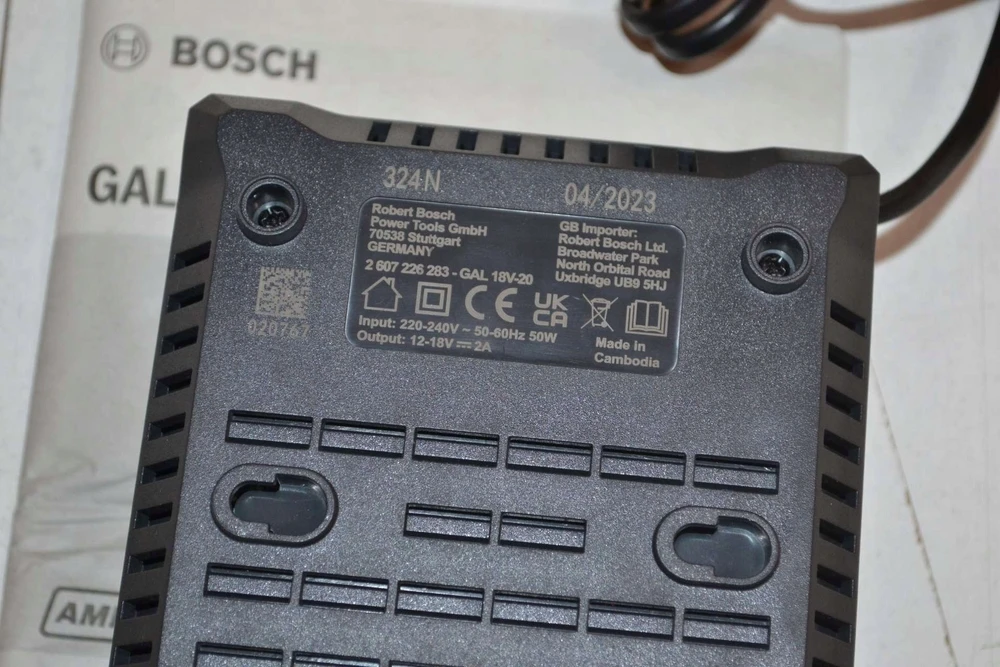 Įkroviklis Bosch LADOWARKA SZYBKA
