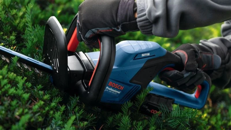 Akumuliatorinės gyvatvorių žirklės BOSCH GHE 18V-60 II Solo