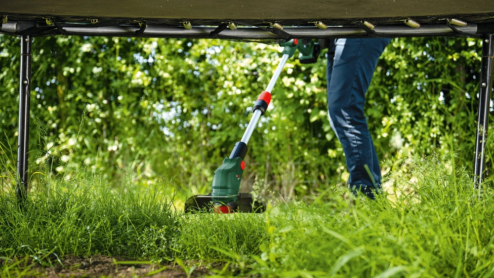 „Bosch DIY“ – „UniversalGrassCut 18V-23-450“ žolės žoliapjovė – „Solo“