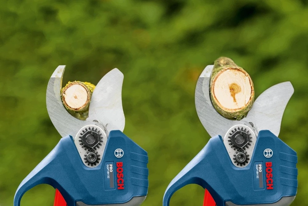 Bosch GGP18V-32 be akumuliatoriaus ir kroviklio Akumuliatorinis žirklės