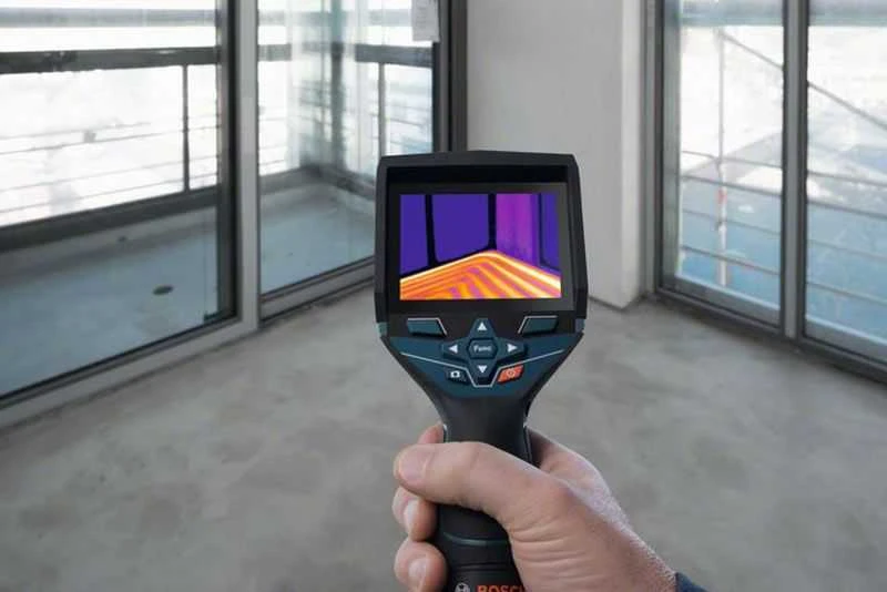 Šiluminė kamera Bosch GTC 400 C (1x1.5Ah, L-Boxx)